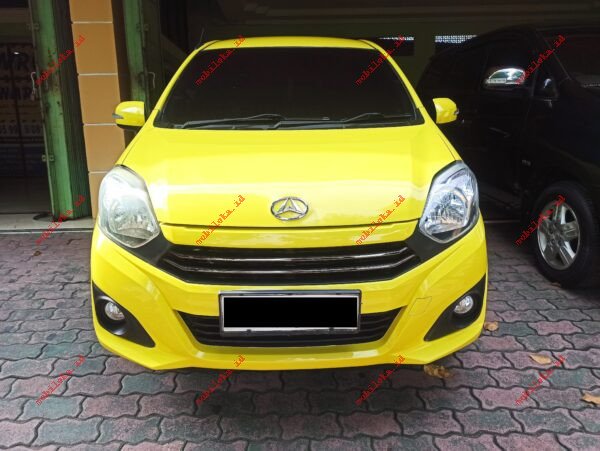 Daihatsu AYLA X 1.0