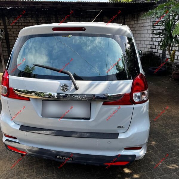 Suzuki Ertiga GL - Gambar 3