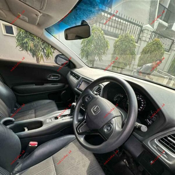 Honda HR-V E - Gambar 2
