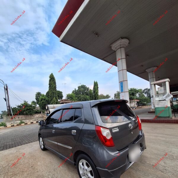 Toyota Agya 1.0 TRD Sportivo - Gambar 3