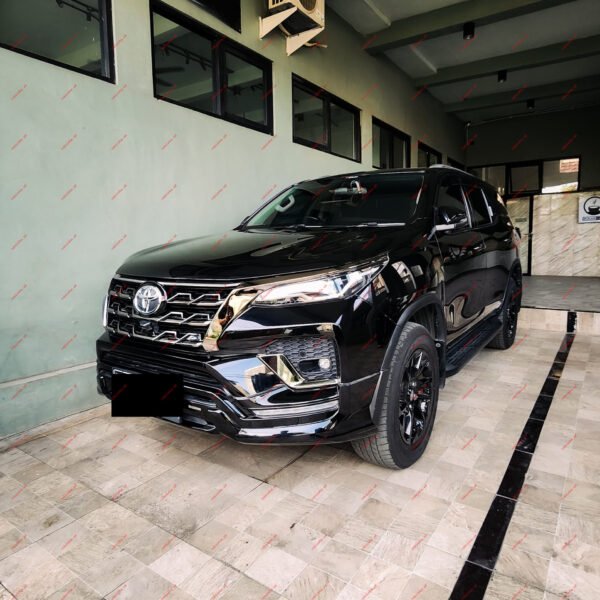 Fortuner GR SPORT