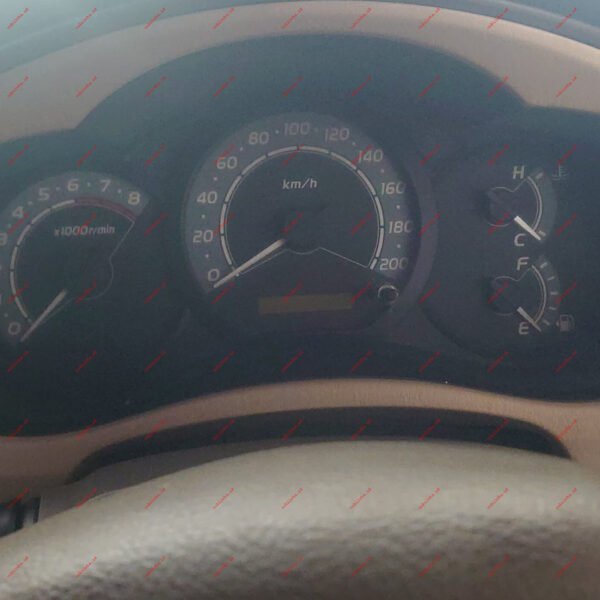 Toyota Innova G - Gambar 3