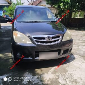 Daihatsu Xenia Xi