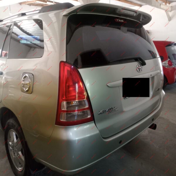 Toyota Innova G - Gambar 5
