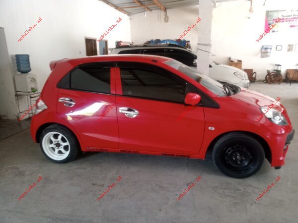 Honda Brio E - Gambar 4
