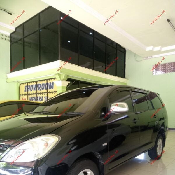 Toyota Innova G 2.0 - Gambar 4