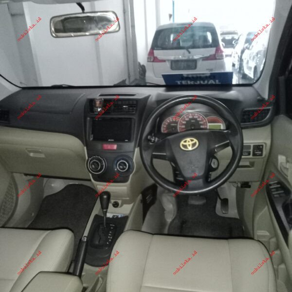 Toyota Avanza G - Gambar 5