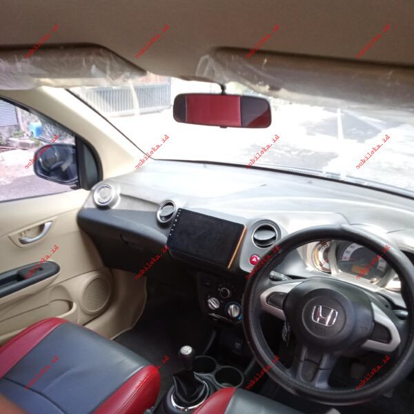 Honda Brio E - Gambar 6