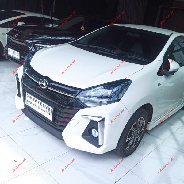 Daihatsu Ayla 1.2 R - Gambar 2
