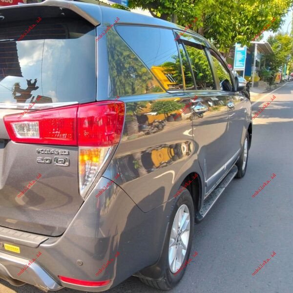 Toyota Innova 2.0 Q Bensin - Gambar 2
