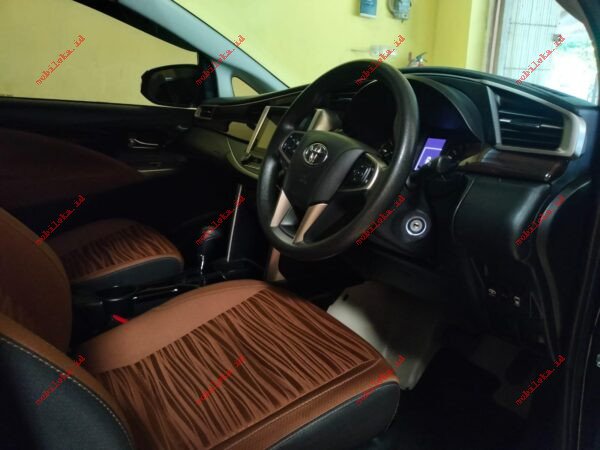 Toyota Innova V Diesel - Gambar 5
