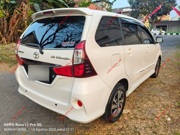 Toyota Avanza 1.5 Veloz - Gambar 2