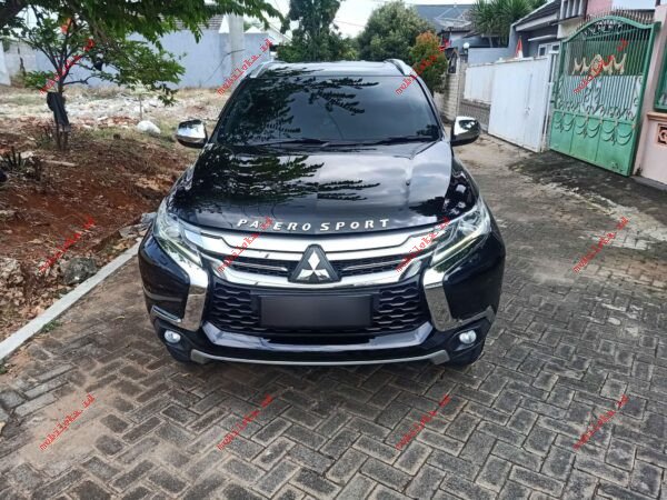 Mitsubishi Pajero Sport Dakar