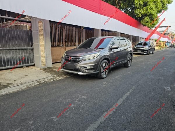 Honda CR-V 2.4 - Gambar 6
