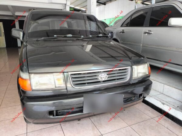 Toyota Kijang LGX