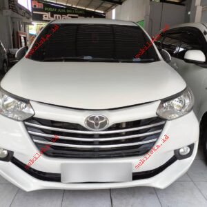 Toyota Avanza E