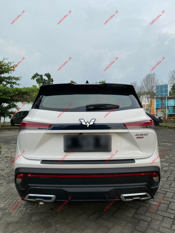 Wuling Almaz RS - Gambar 2