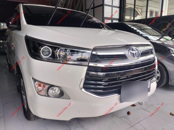Toyota Innova Type Q - Gambar 2