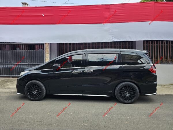Honda Odyssey Prestige - Gambar 4