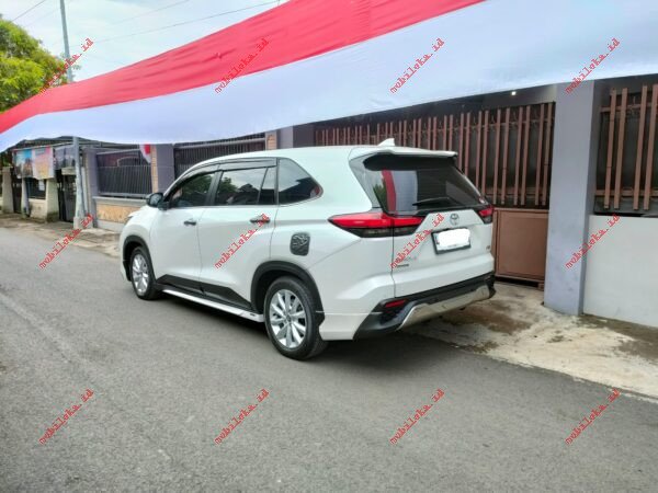 Toyota Zenix V - Gambar 2