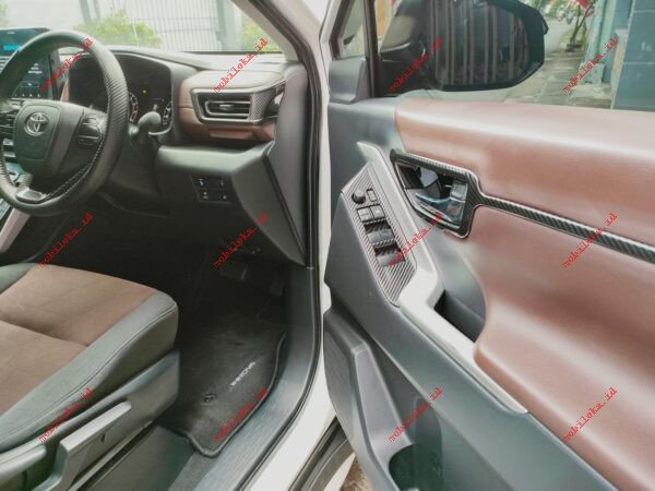 Toyota Zenix V - Gambar 5
