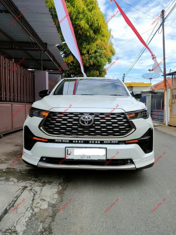 Toyota Zenix V - Gambar 6