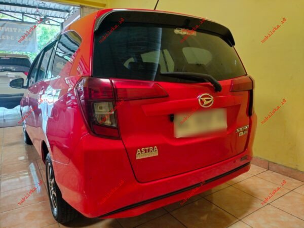 Daihatsu Sigra R - Gambar 2