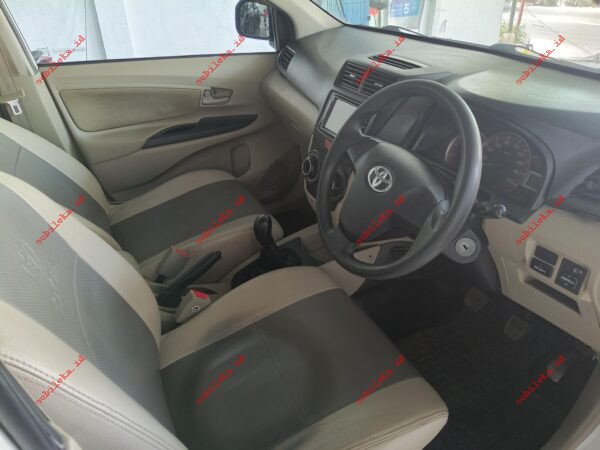 Toyota Avanza G - Gambar 5