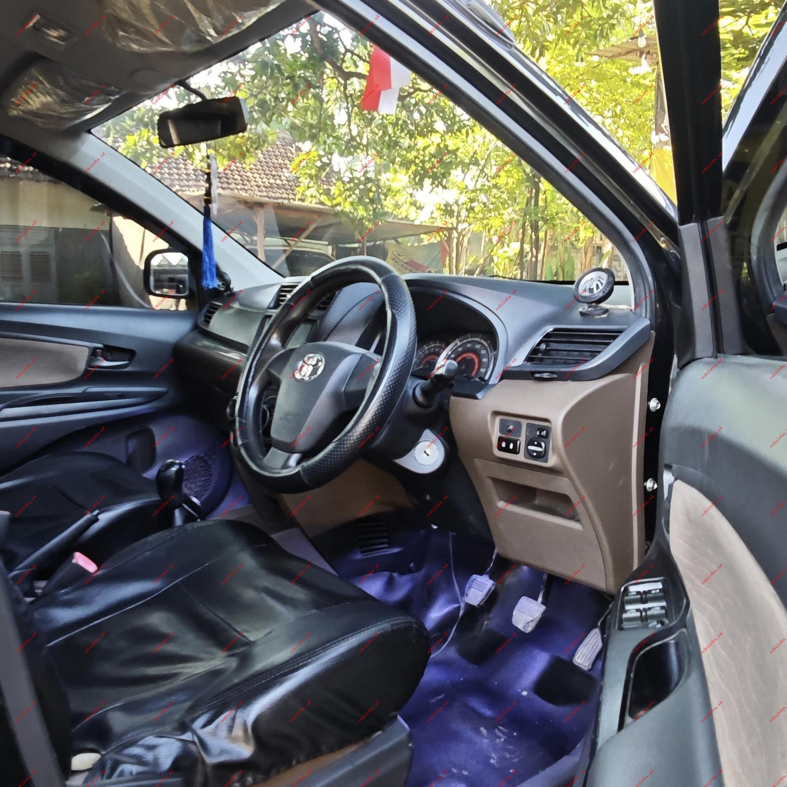 Toyota Avanza E - Gambar 5