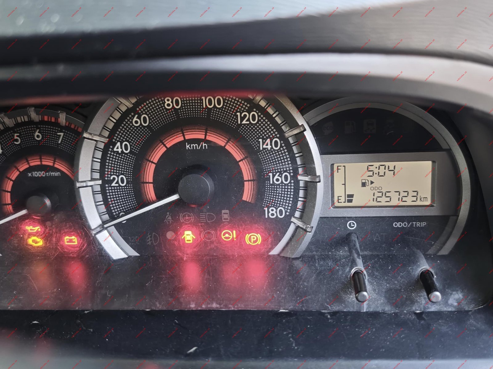 Toyota Avanza E - Gambar 6