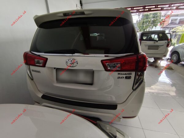 Toyota Innova 2.0 Q - Gambar 3