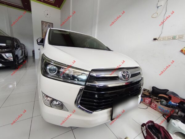Toyota Innova 2.0 Q