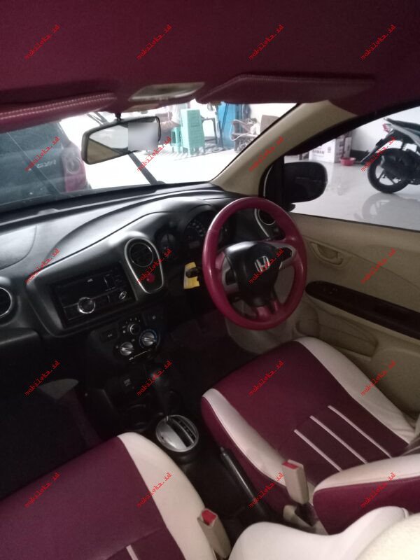 Honda Mobilio E - Gambar 2