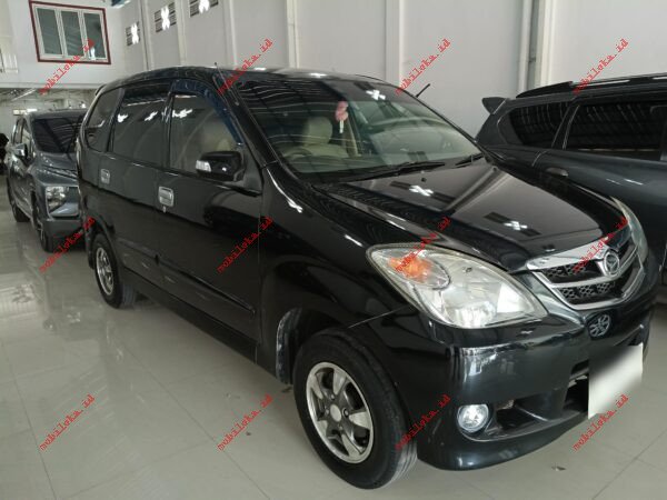 Daihatsu Xenia Li - Gambar 2