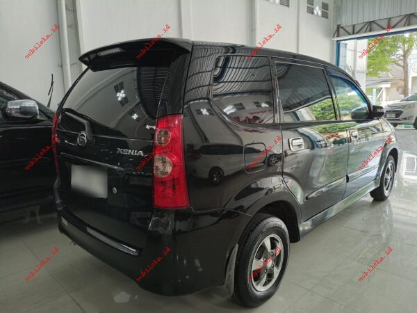 Daihatsu Xenia Li - Gambar 3
