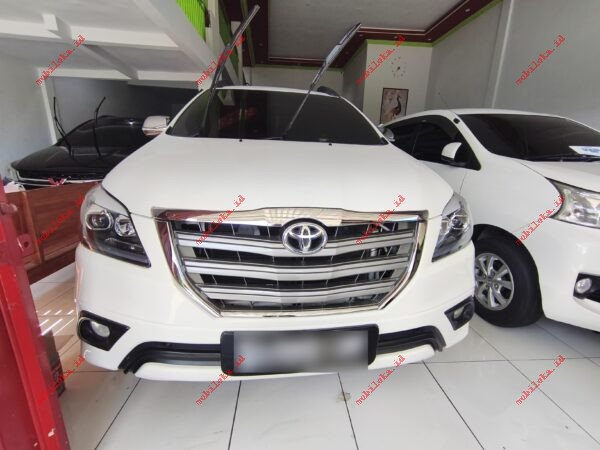 Toyota Innova G 2.0