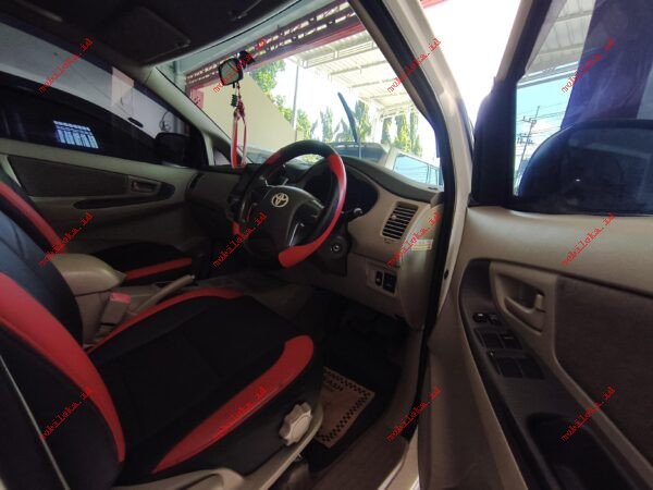 Toyota Innova G 2.0 - Gambar 5