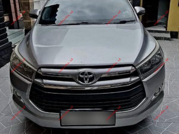 Toyota Innova G