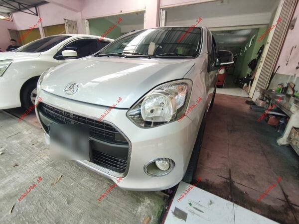 Daihatsu Ayla X - Gambar 3