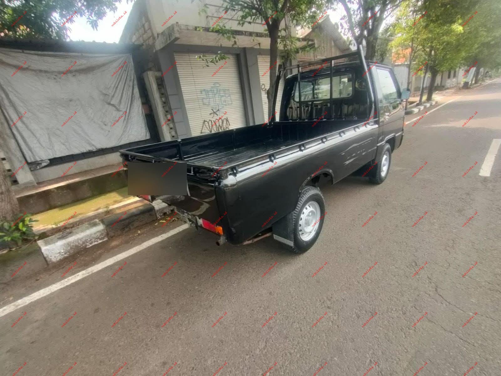 Mitsubishi Pick Up L300 - Gambar 5